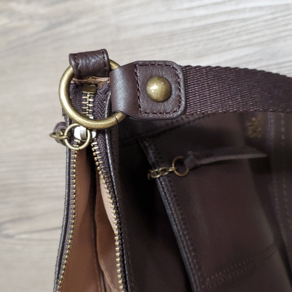 The Sak crossbody - Picture 8 of 9